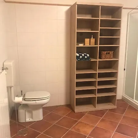 Nyaraló Ajna